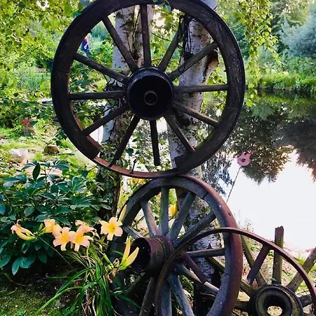 Przylesie Farm stay *