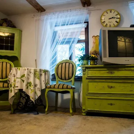 Przylesie Farm stay *